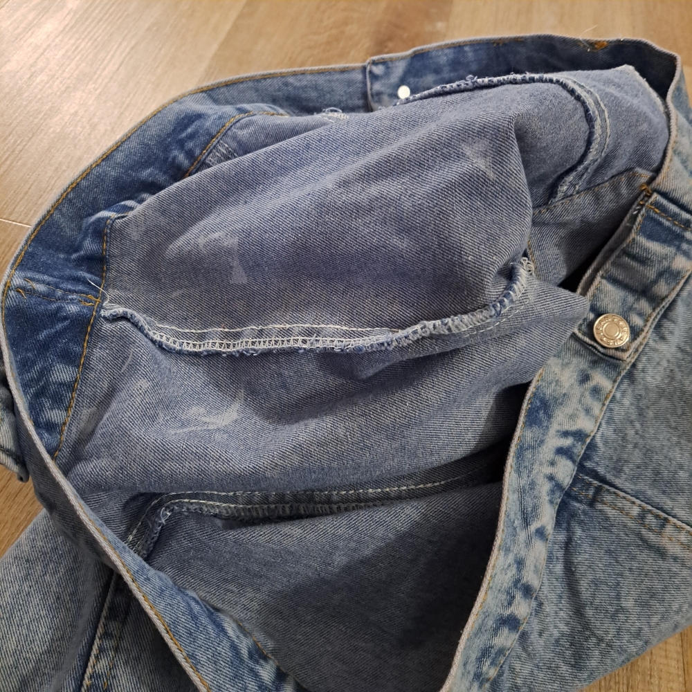 Blue Denim Jacket White Pearl Studs Women's Jacket NWOT - Picture 10 of 12
